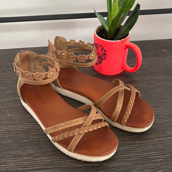 Jellypop Other - Jellypop girls sandals